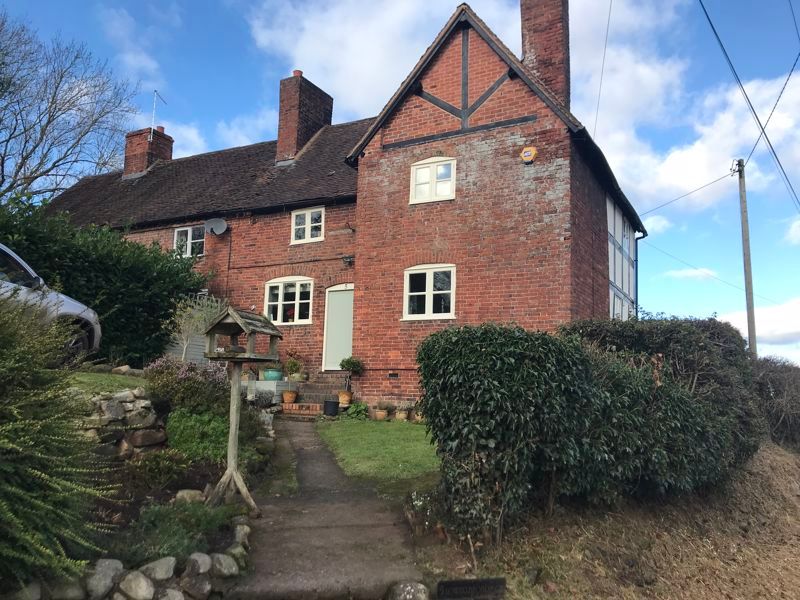 Property photo 1 of 10 Photo 9