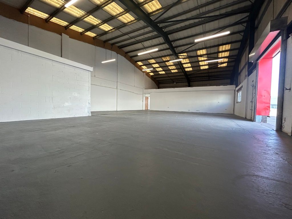 Property photo 3 of 9 Photo 9