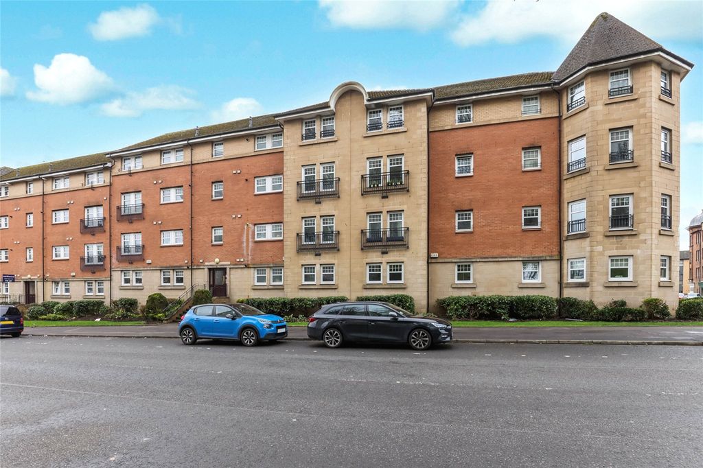 Property photo 1 of 20 Picture No. 02