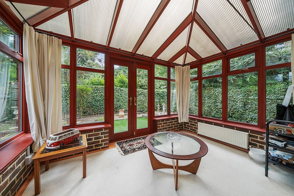 Property photo 3 of 15 Conservatory