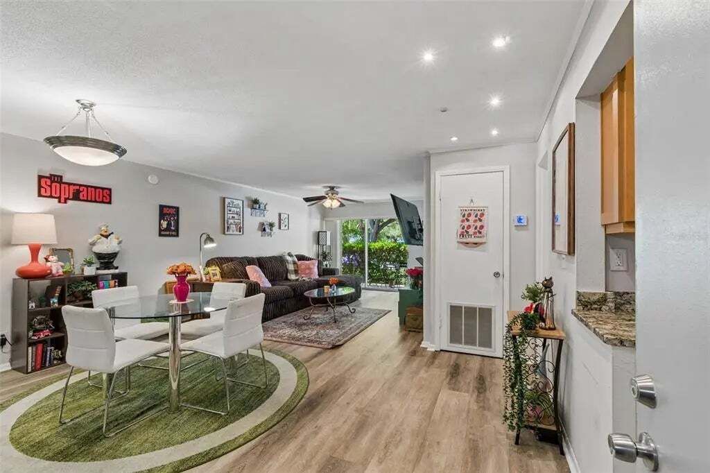 Property photo 2 of 20 <Alttext/>