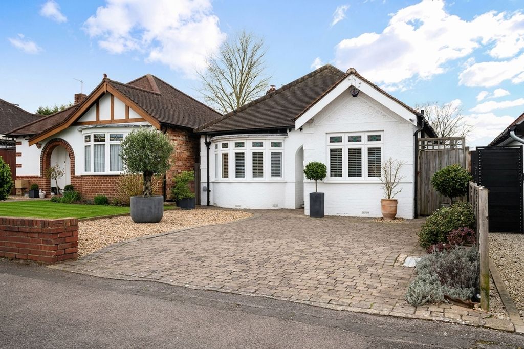 Property photo 2 of 22