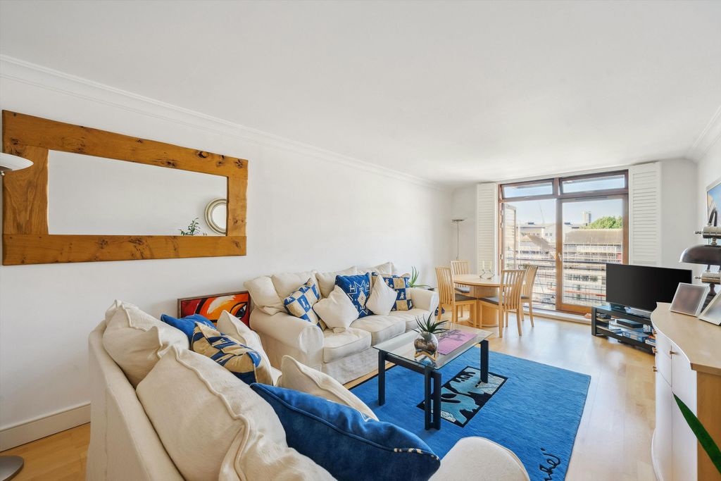 Property photo 1 of 12 Image
