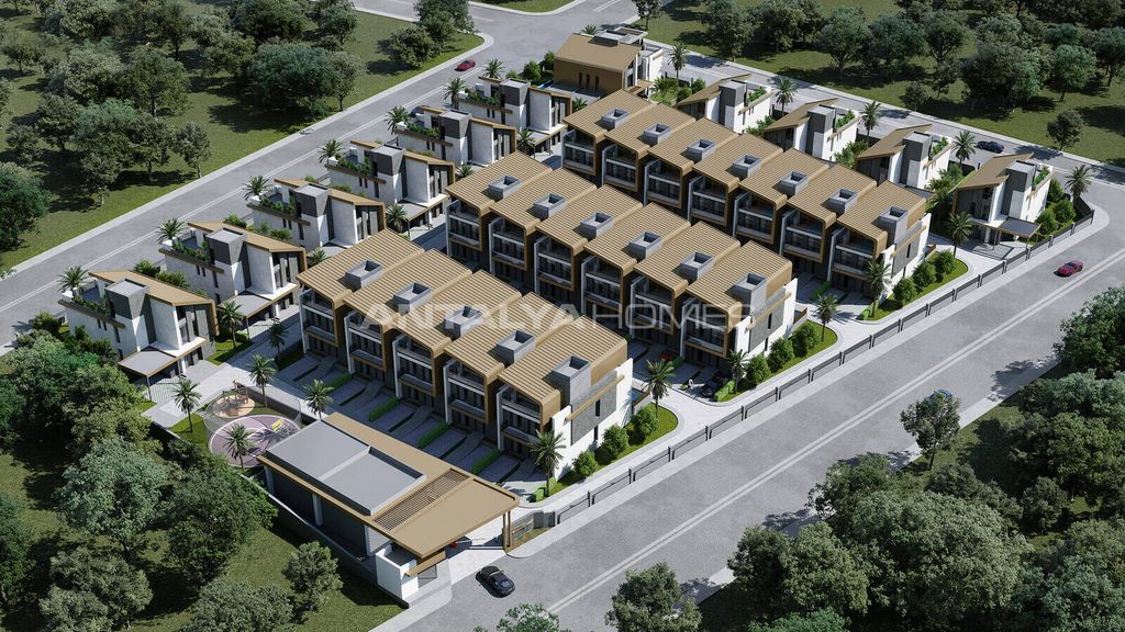 Property photo 3 of 37