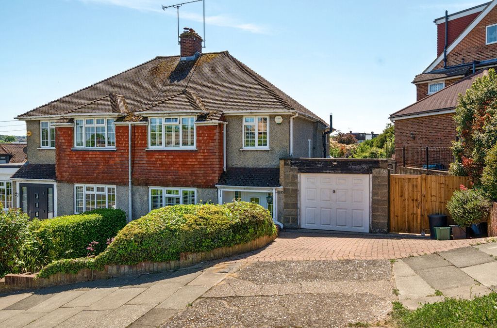 Property photo 1 of 20 35-681Dfcdad3638-...