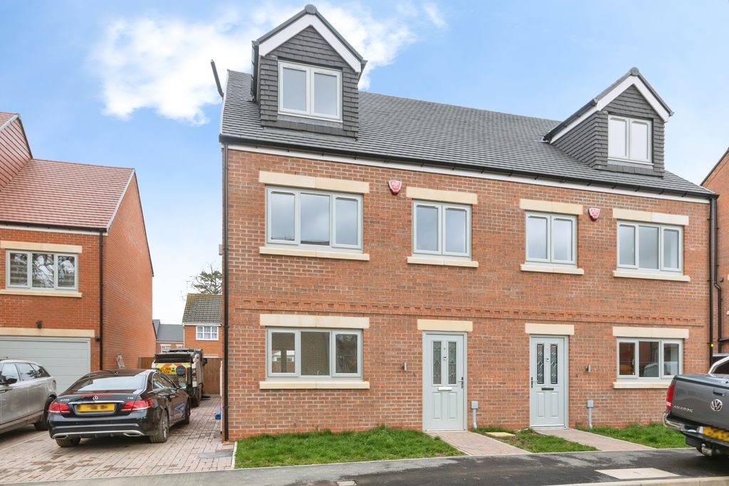 Property photo 1 of 24 Pbox-Img.Jpg