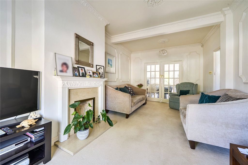 Property photo 3 of 19 Picture No. 20