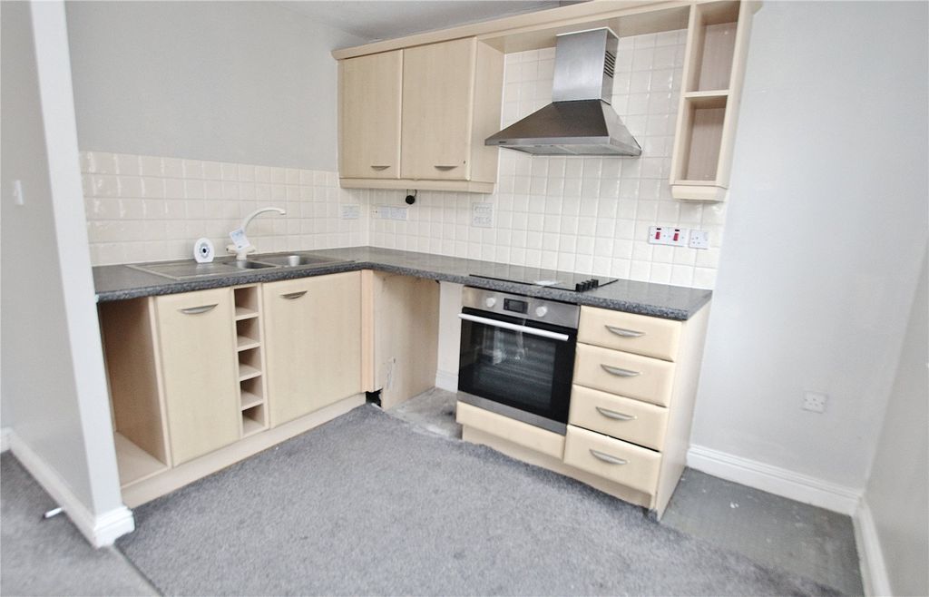 Property photo 2 of 5 Picture No. 08