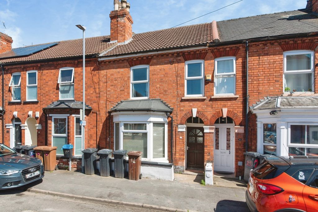 Property photo 1 of 19 Pbox-Img.Jpg