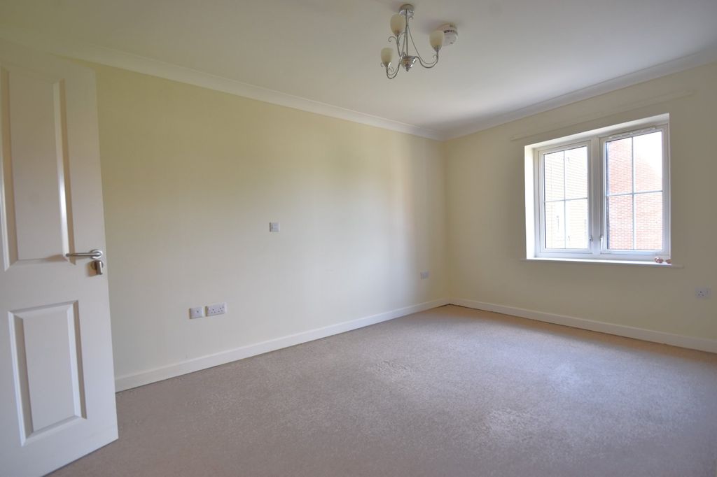 Property photo 3 of 15 Picture No. 16