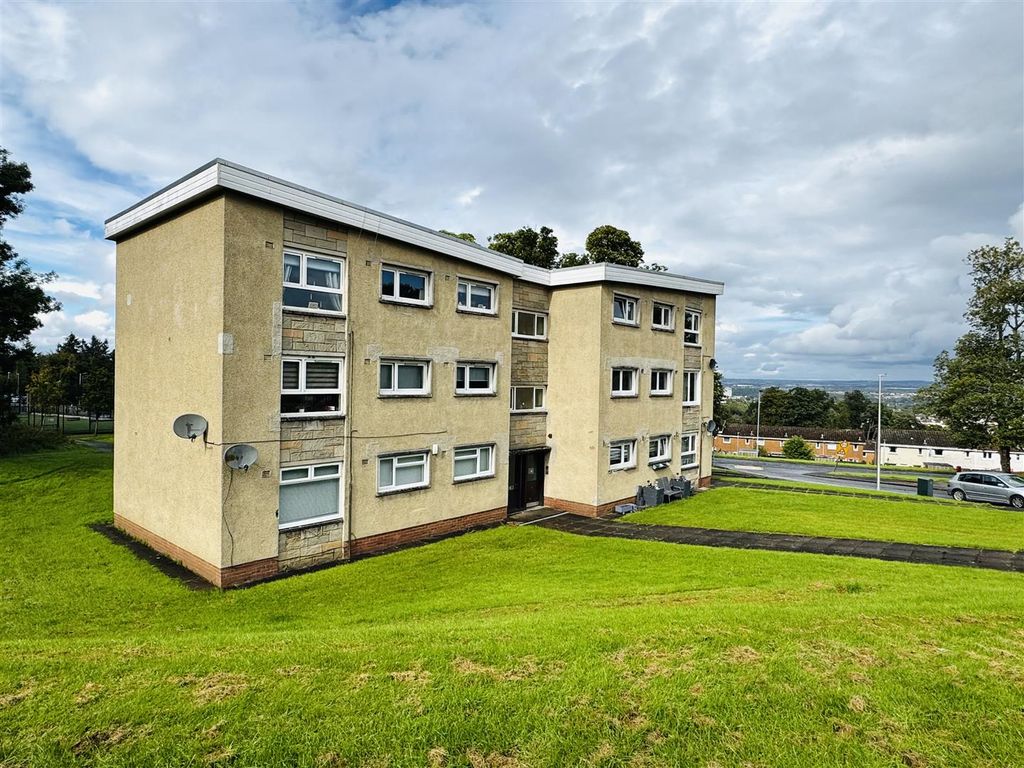 Property photo 1 of 9 External