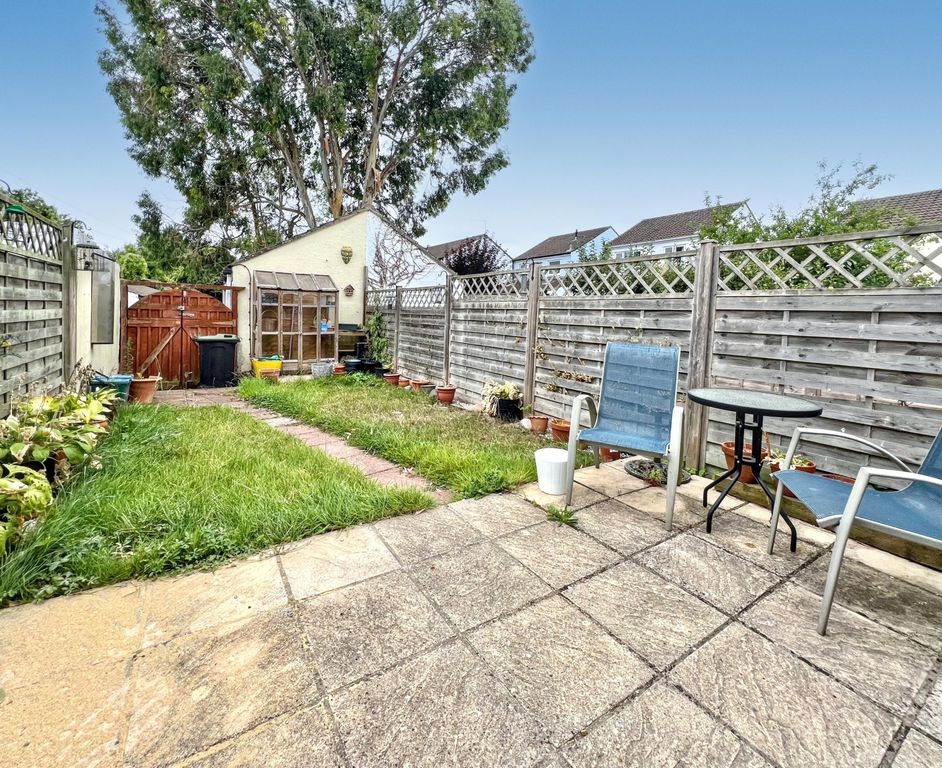 Property photo 1 of 16 Superb Investment, Downsizing Or First Time Buyers Home