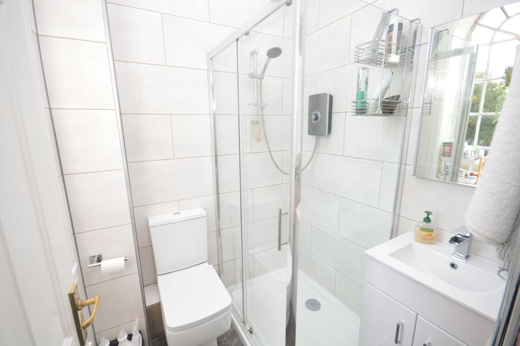 Property photo 3 of 15 Picture No. 17