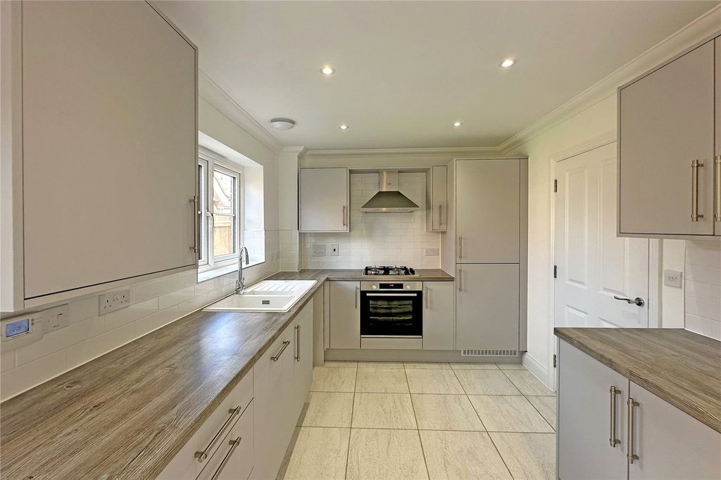 Property photo 2 of 11 Picture No. 04