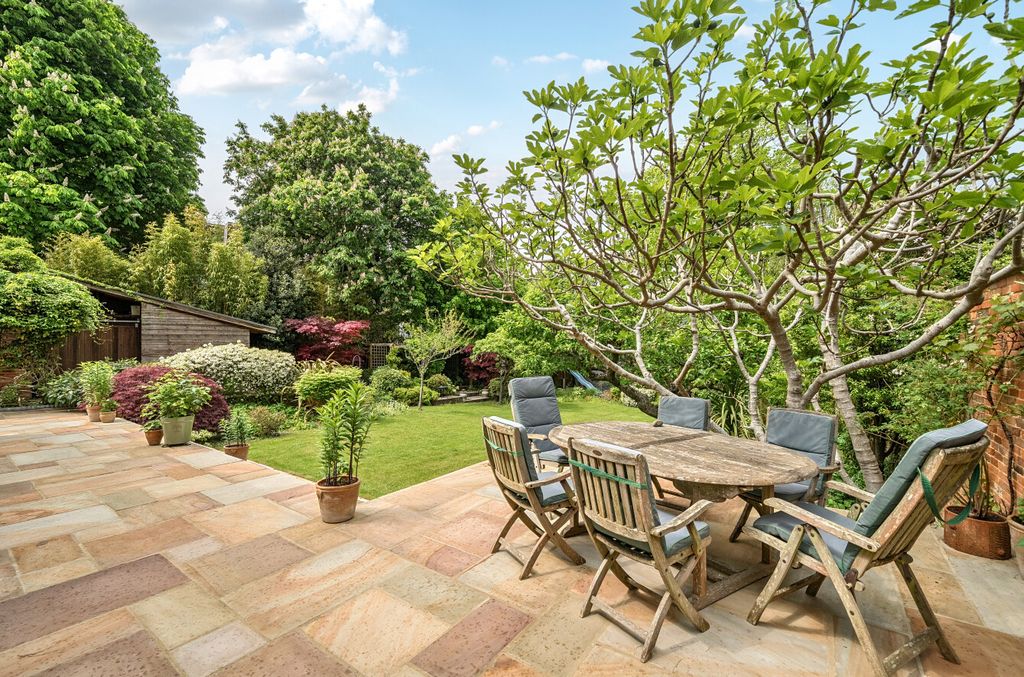 Additional image 39 of 6 bed detached house for saleGuildford, Surrey GU1