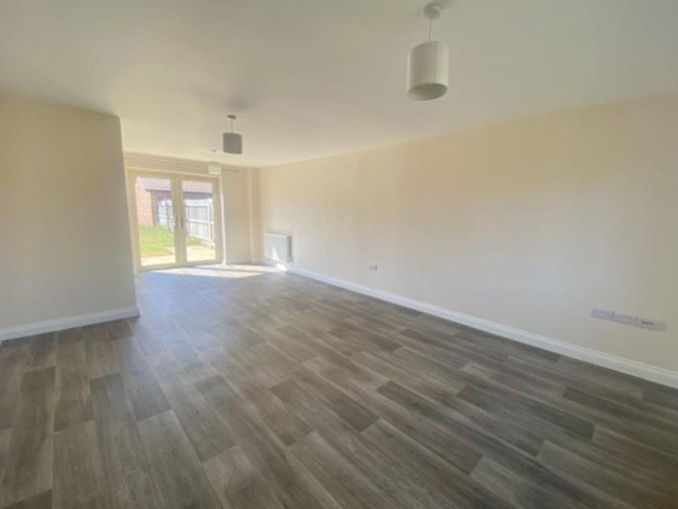 Property photo 2 of 10 Image