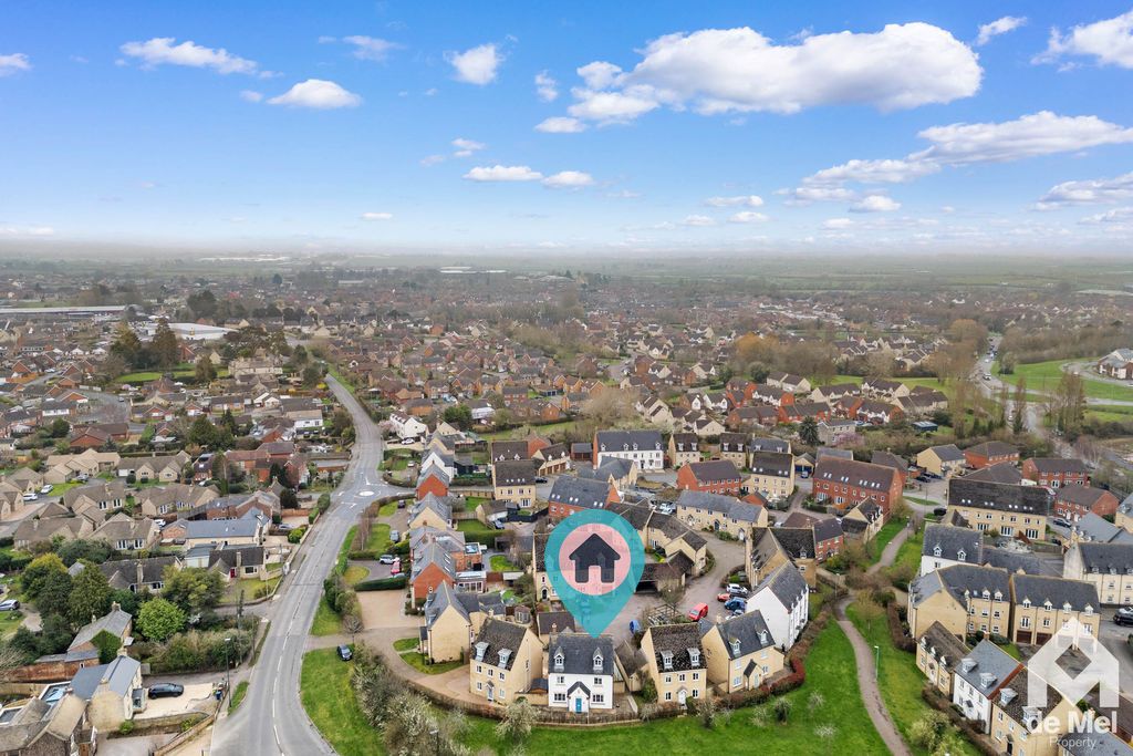 Property photo 2 of 19 Photo 1