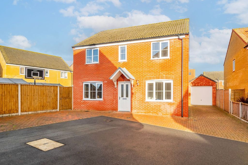 Property photo 1 of 21