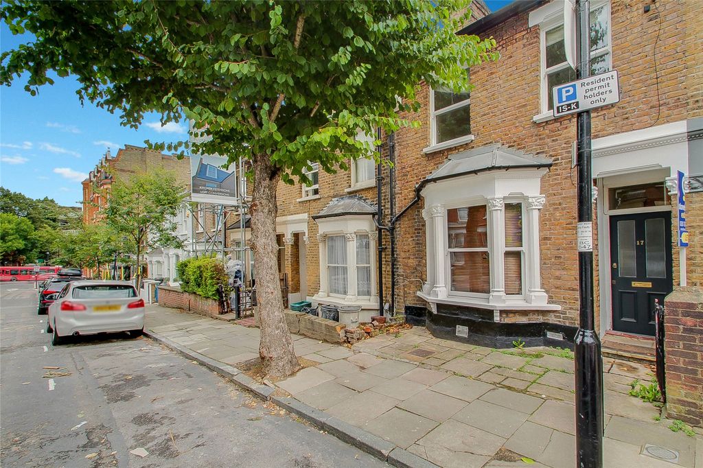 Property photo 1 of 10 Picture No. 15