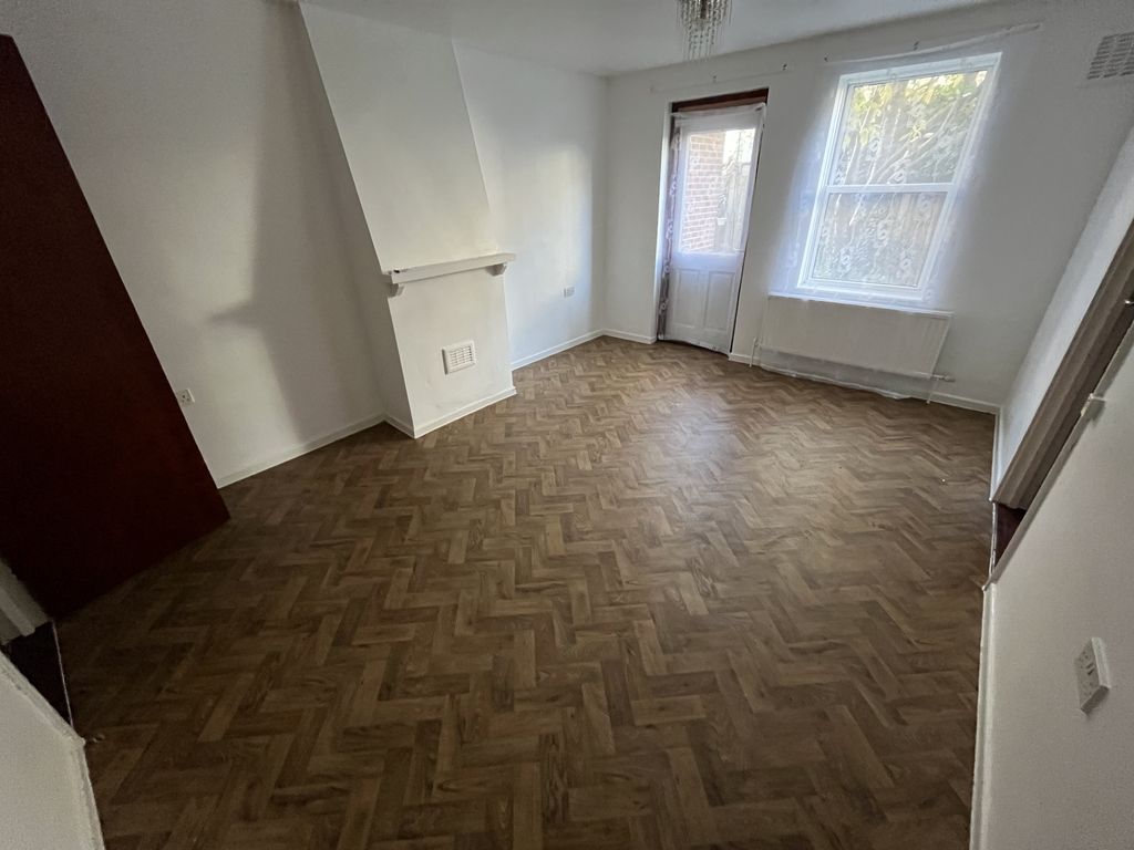 Property photo 3 of 7 Img_6978.Jpg