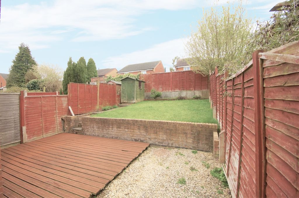 Property photo 2 of 8