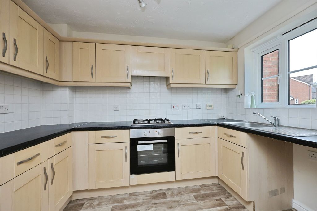 Property photo 2 of 13