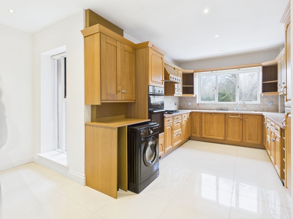 Property photo 3 of 19 Picture No. 27