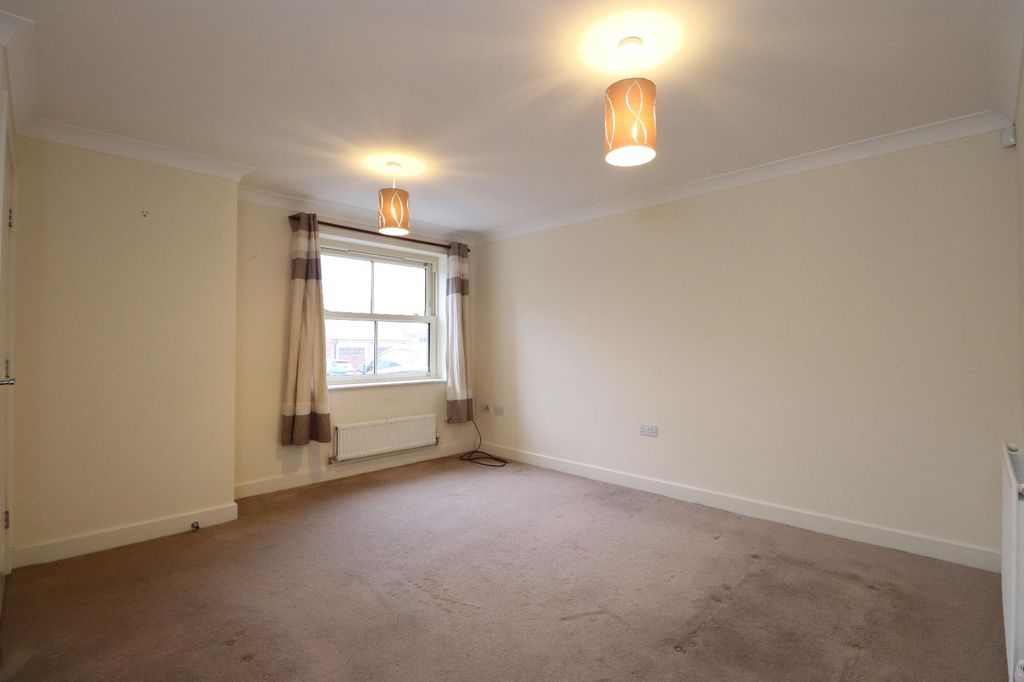 Property photo 2 of 15 0 General