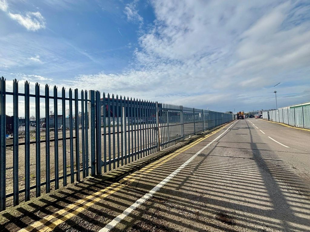 Property photo 2 of 4 Compound A St Catherines 02.Jpg