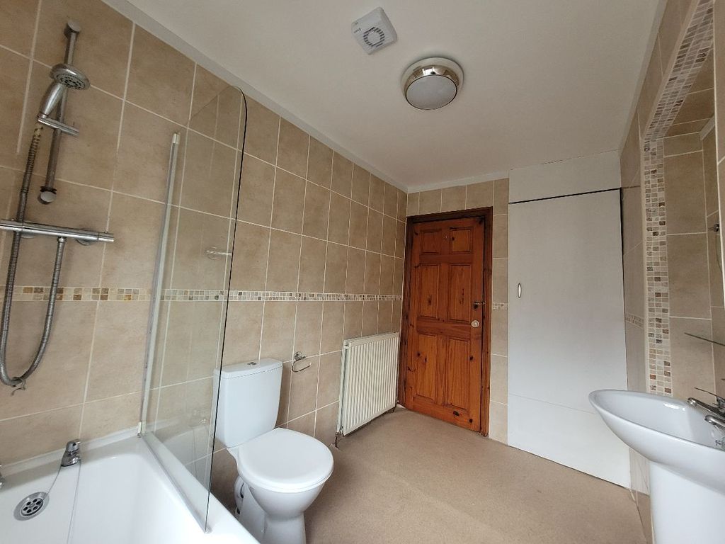 Additional image 5 of 2 bed terraced house to rentStanhope Street, Abergavenny NP7
