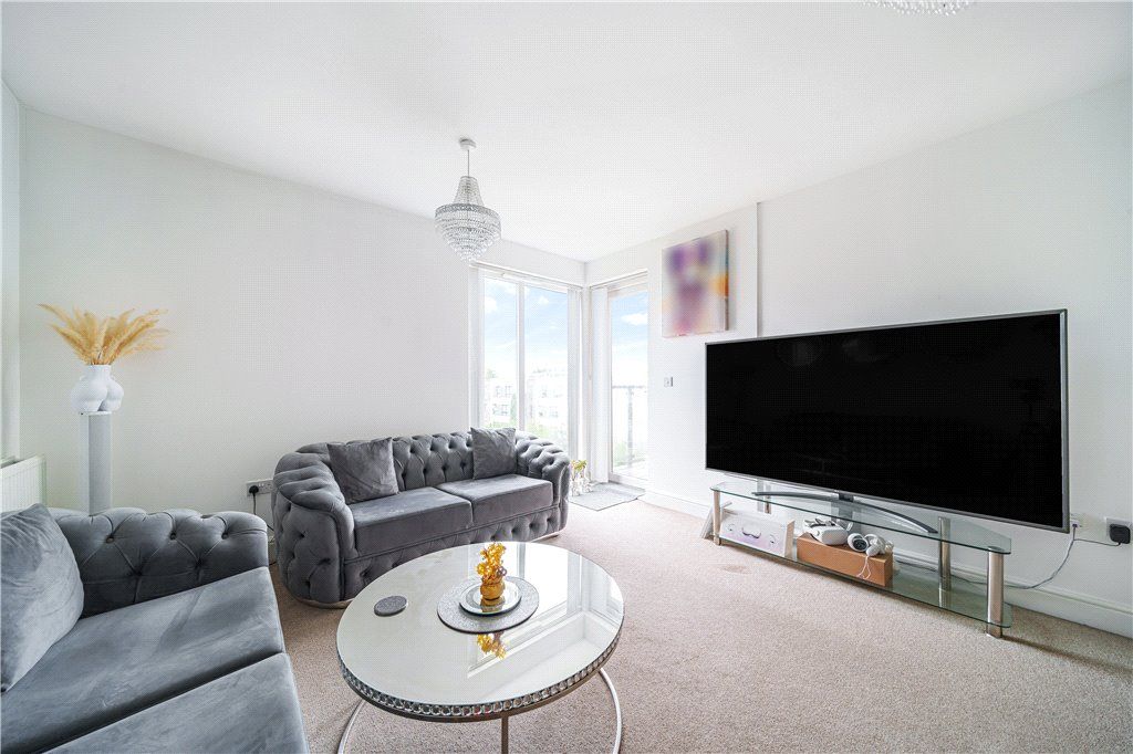 Property photo 2 of 16 Picture No. 02
