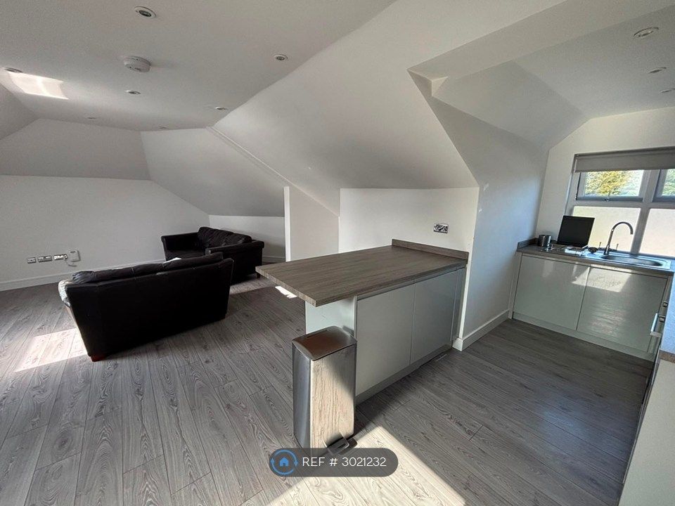 Property photo 2 of 3