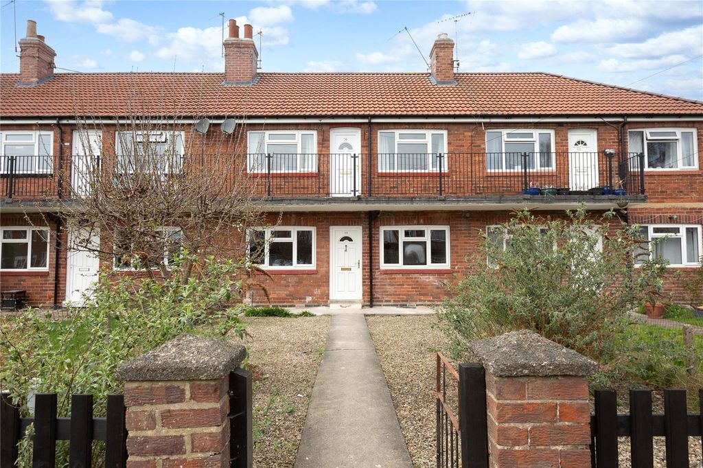 Property photo 3 of 7 Photos