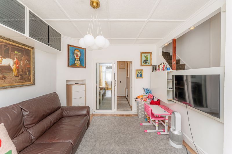 Property photo 2 of 19 Photo 15