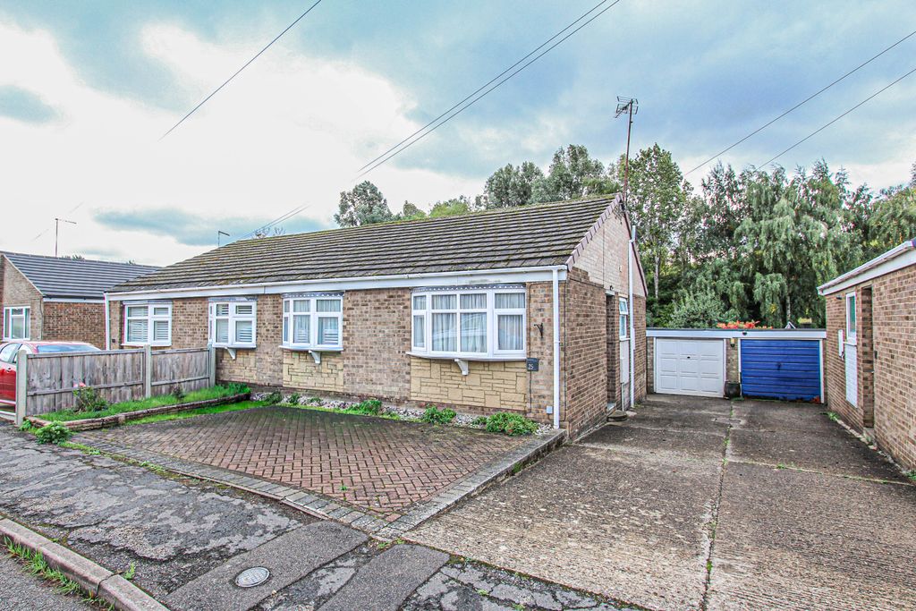Property photo 1 of 13 Front
