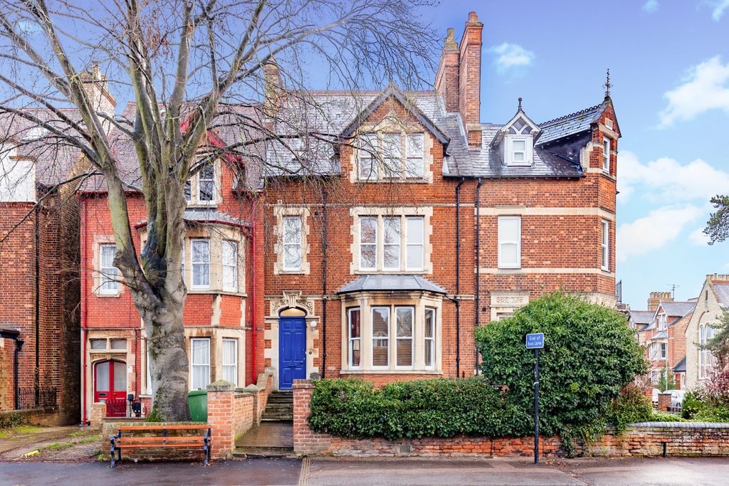 Property photo 1 of 5 82969