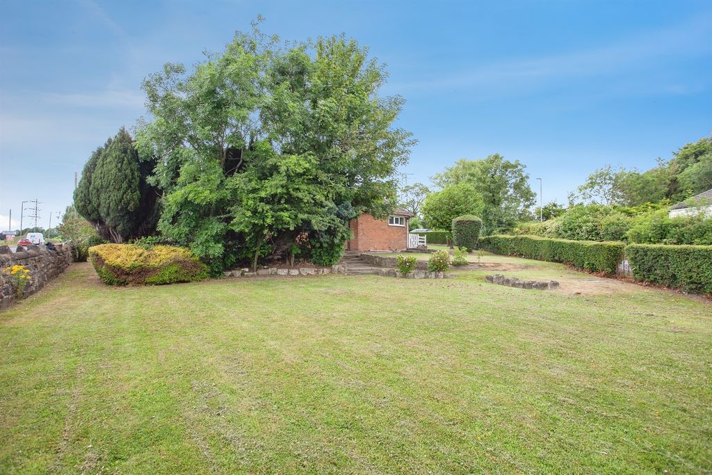 Property photo 3 of 20