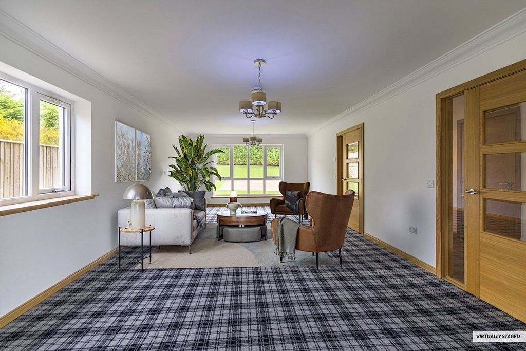 Property photo 2 of 9 Sitting Room