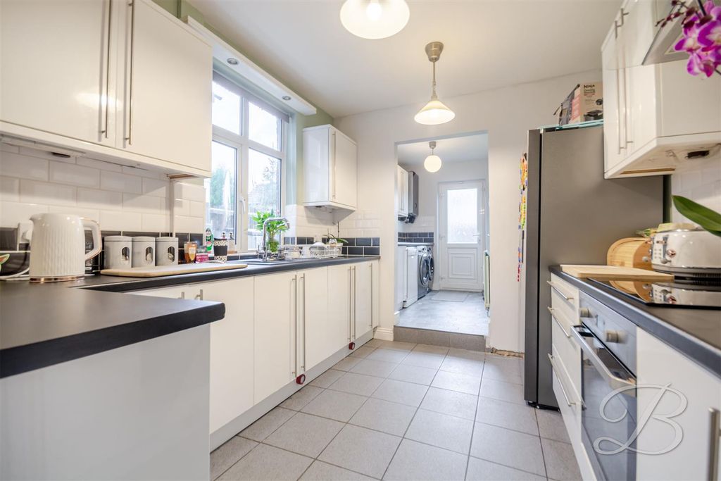 Property photo 3 of 26 Ccltd-8.Jpg