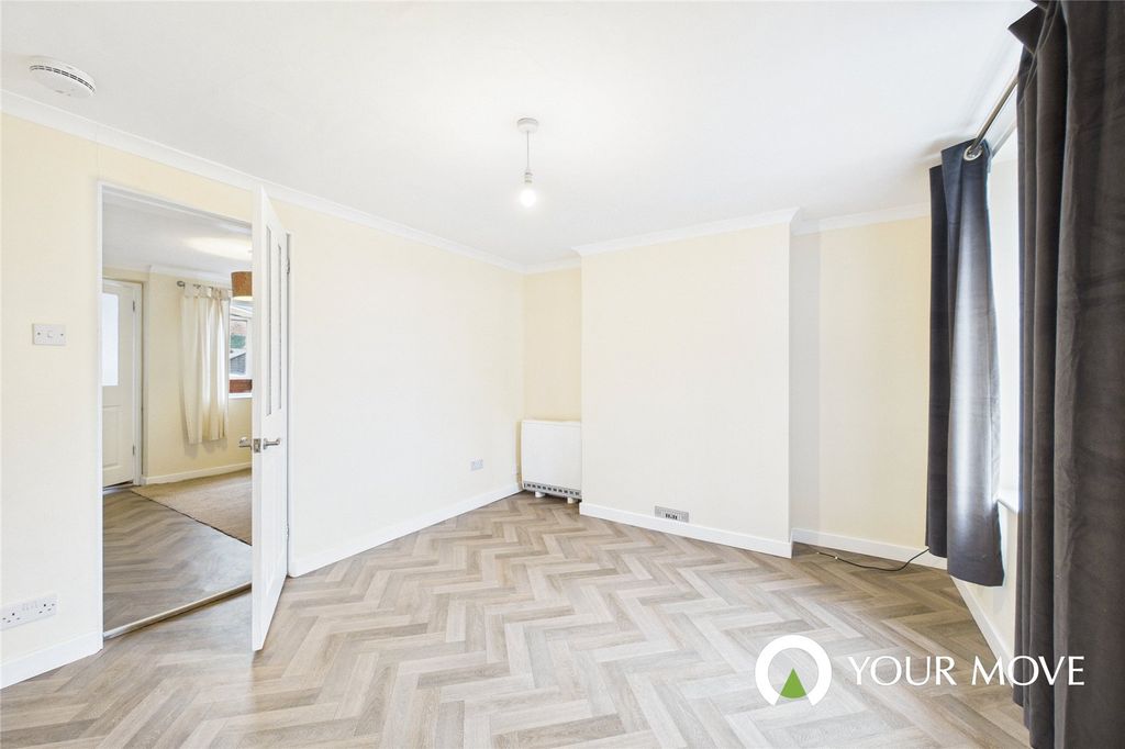 Property photo 2 of 13 Picture No. 07