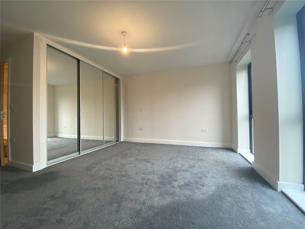 Property photo 3 of 14 Picture No. 22