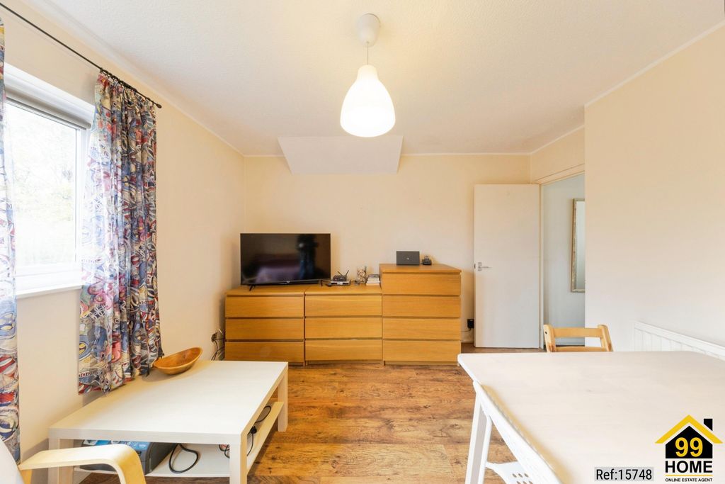 Property photo 3 of 20 Photo 2