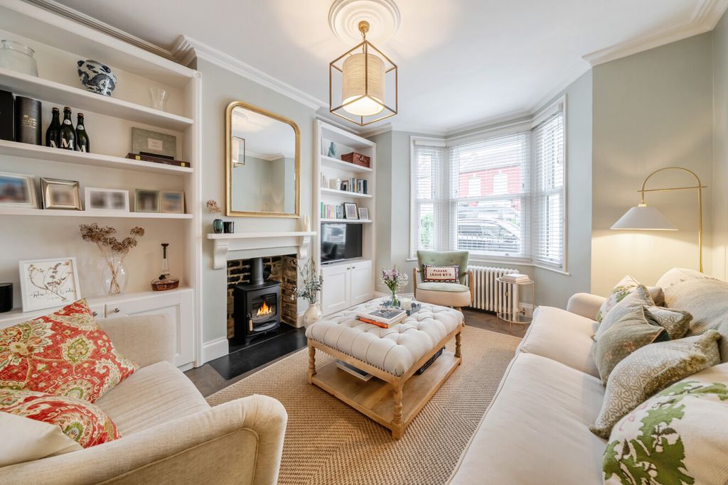 Property photo 1 of 15 1-6A021339148B4-1...