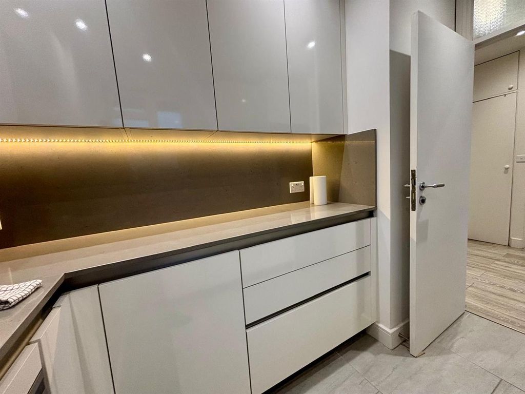 Property photo 2 of 11 Whatsapp Image 2026-02-12 At 13.56.02.Jpeg