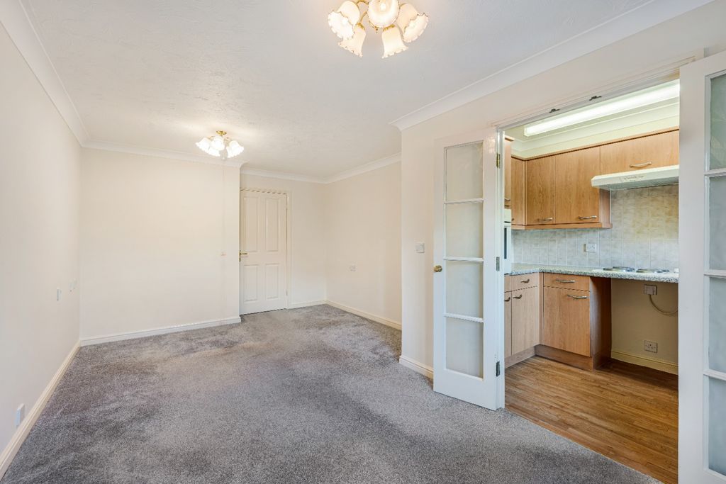 Property photo 3 of 10 3426657