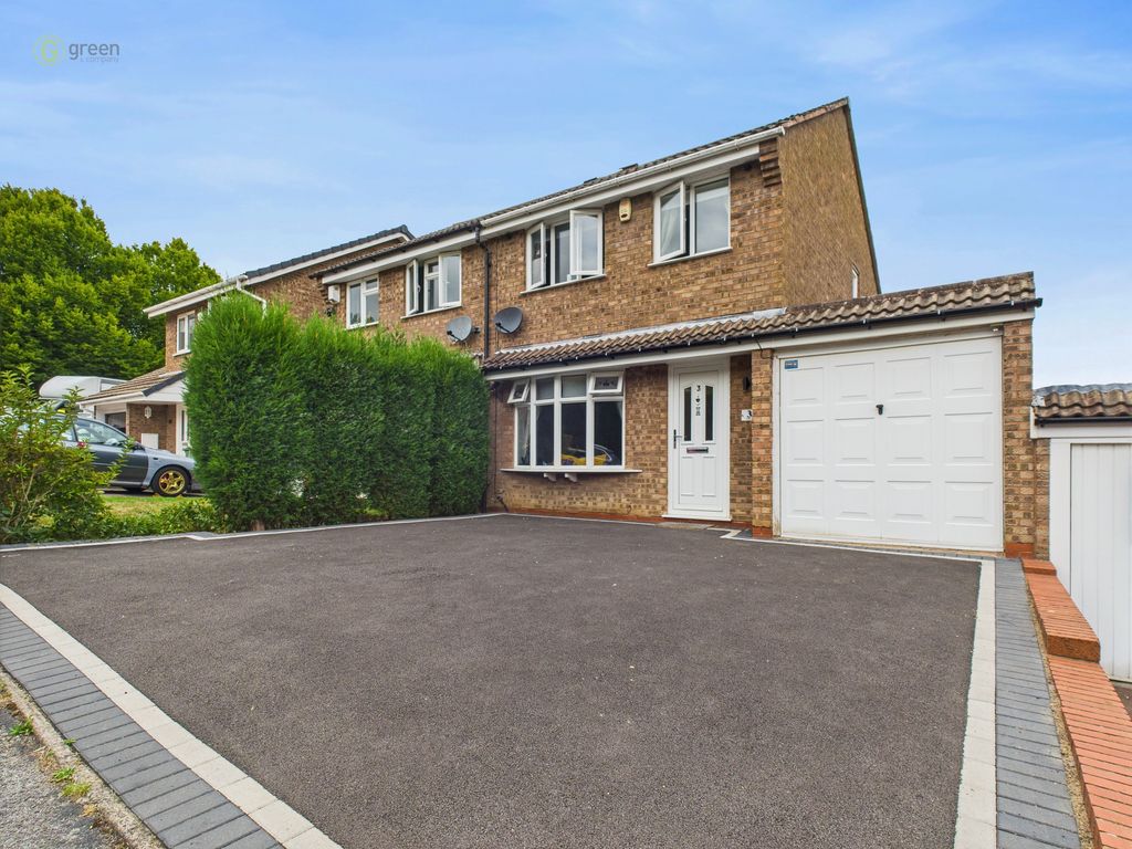 Property photo 1 of 38