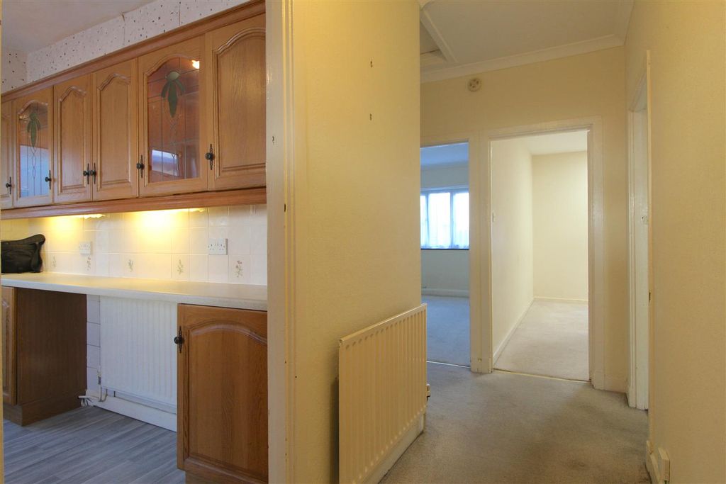 Property photo 2 of 12 Img_0495.Jpg