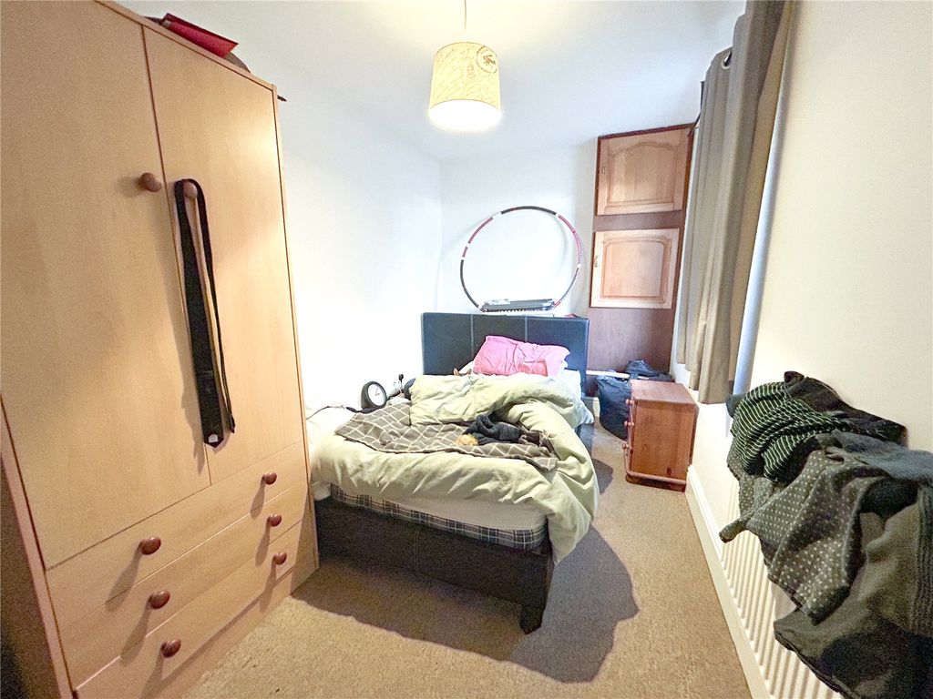 Additional image 6 of 1 bed flat for salePicton Road, Hakin, Milford Haven, Pembrokeshire SA73