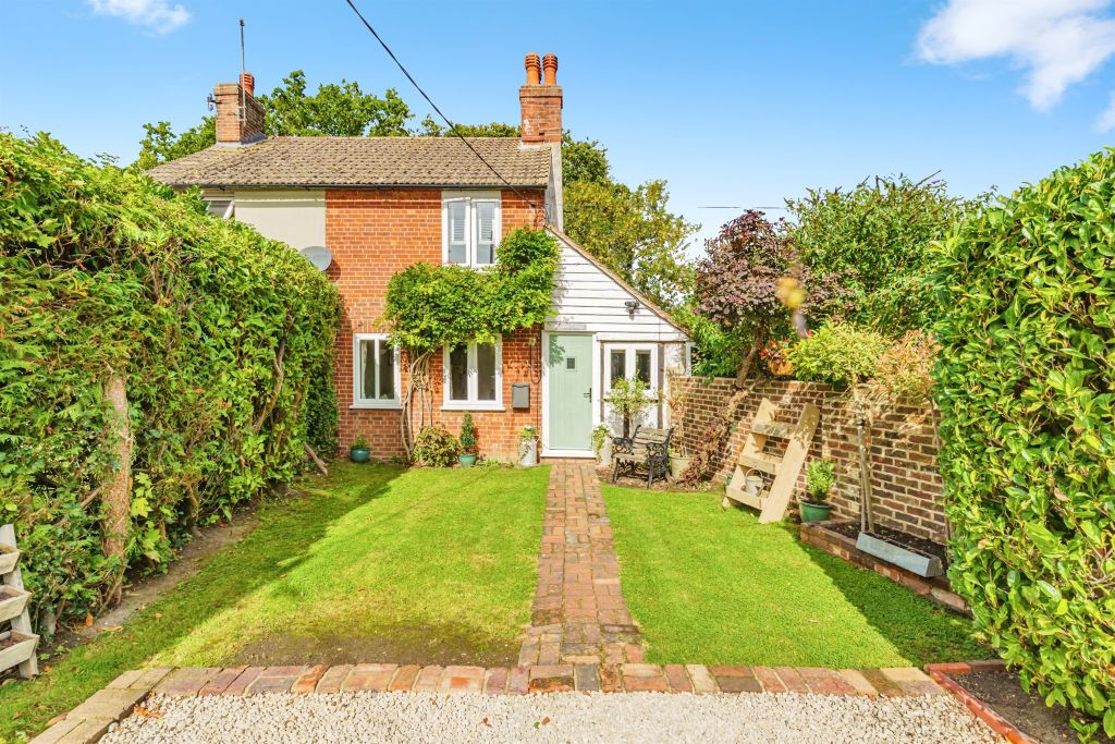 Property photo 1 of 17