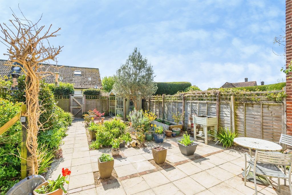 Property photo 3 of 15